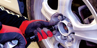 土川の自動車修理工場ファクトリーの一般修理の概要